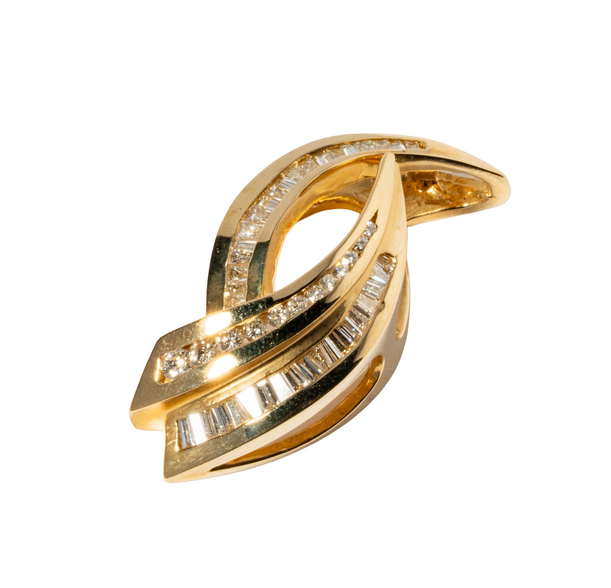 14 Karat Yellow Gold Diamond Pendant