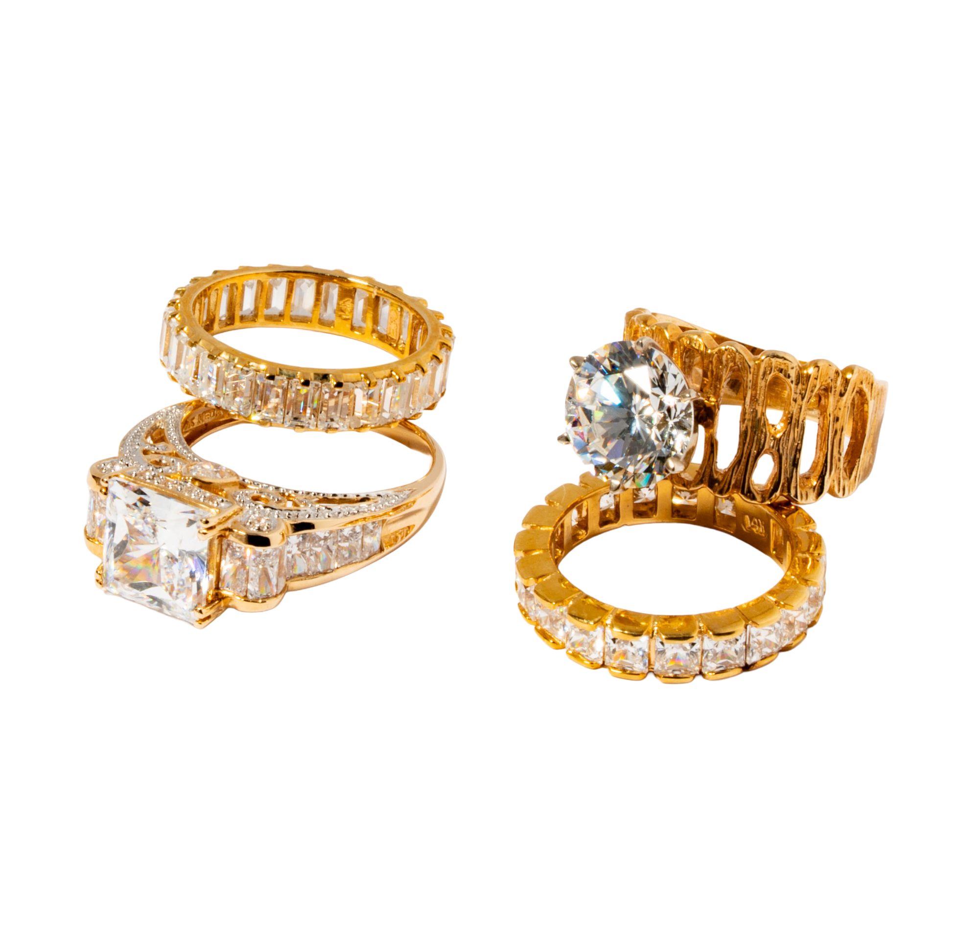 Group of Four 14 Karat Yellow Gold Glass Rings