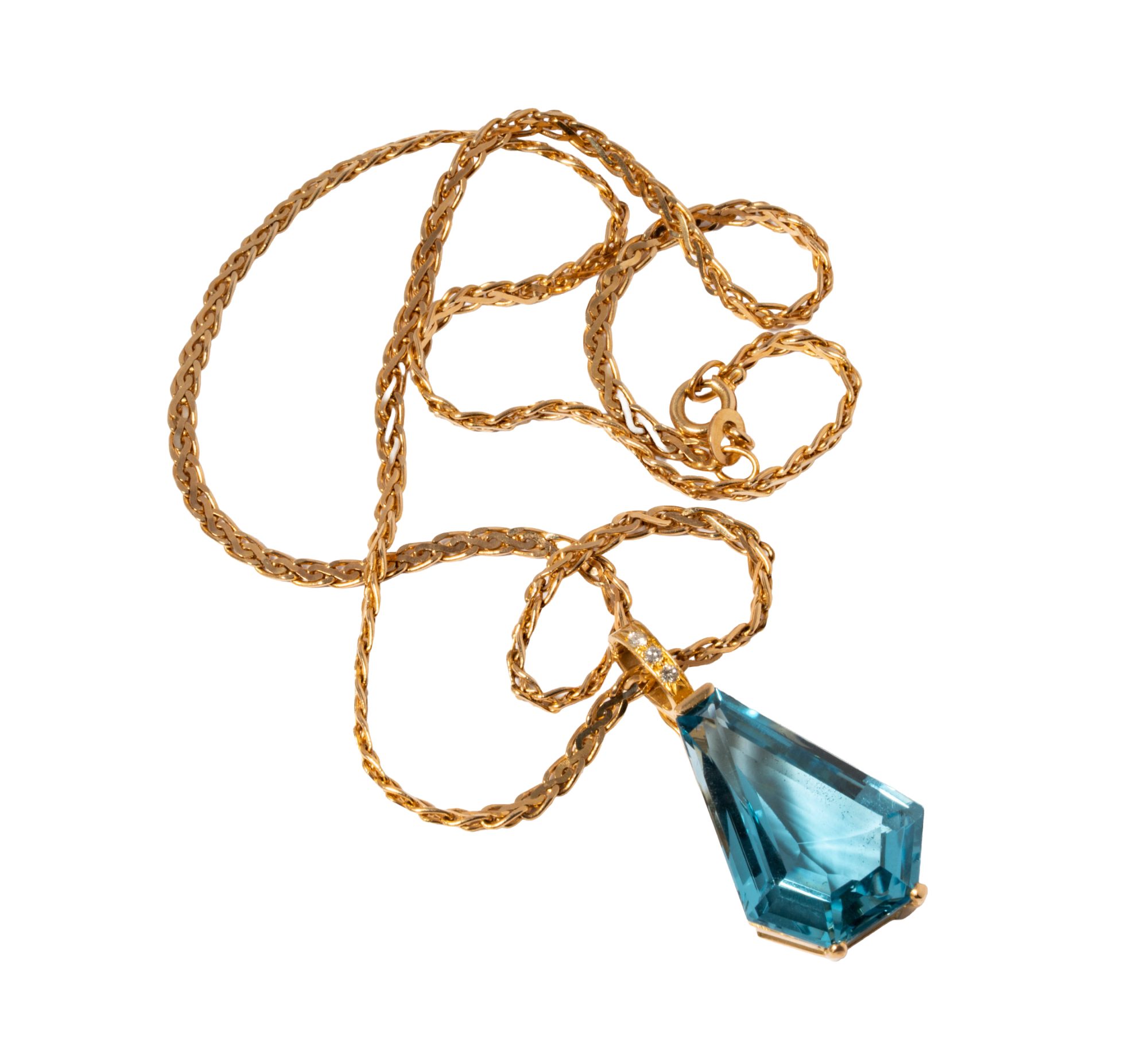 14KT Yellow Gold Chain with 14KT Yellow Gold Pendant