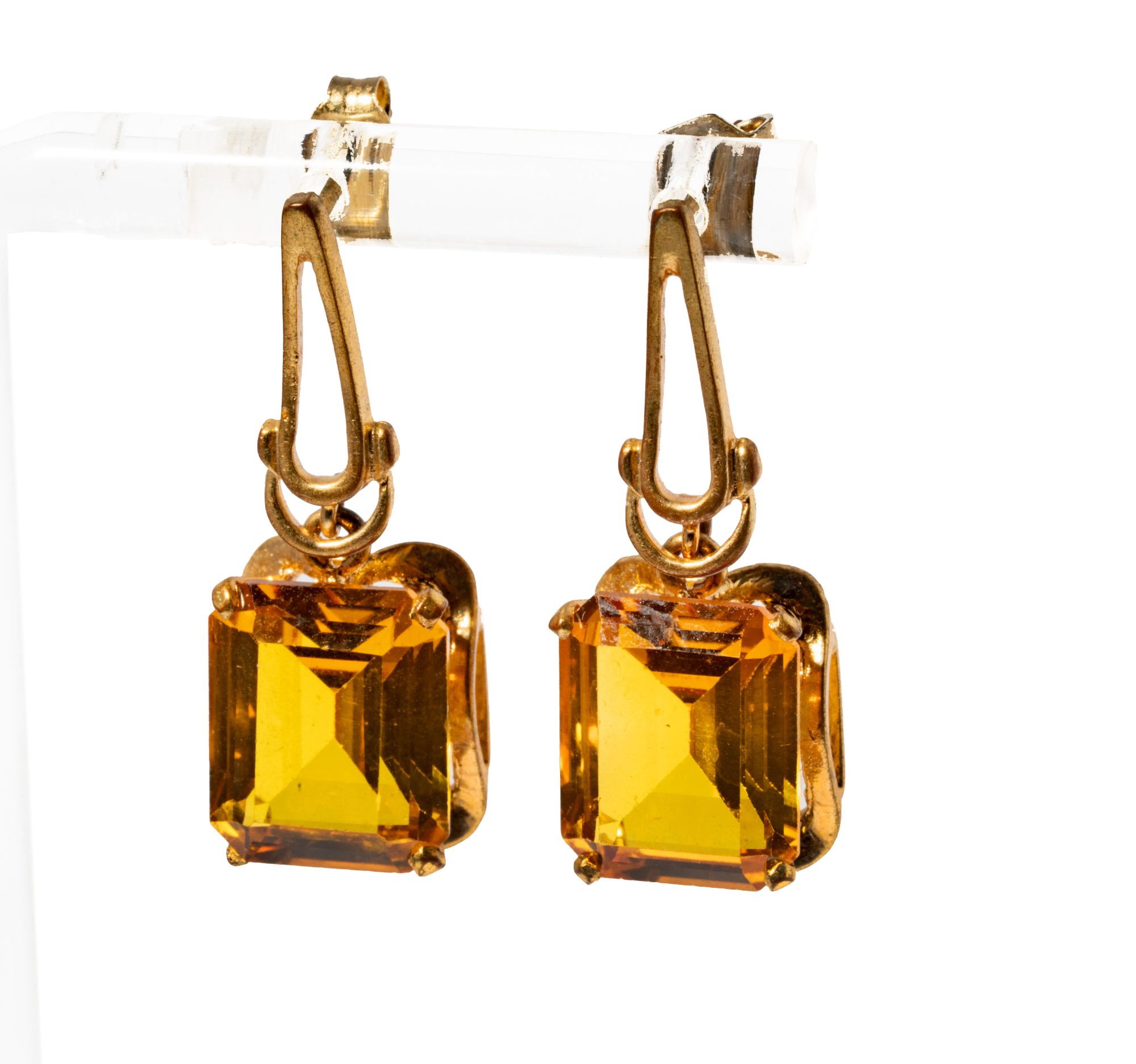 14 Karat Yellow Gold Citrine Earrings