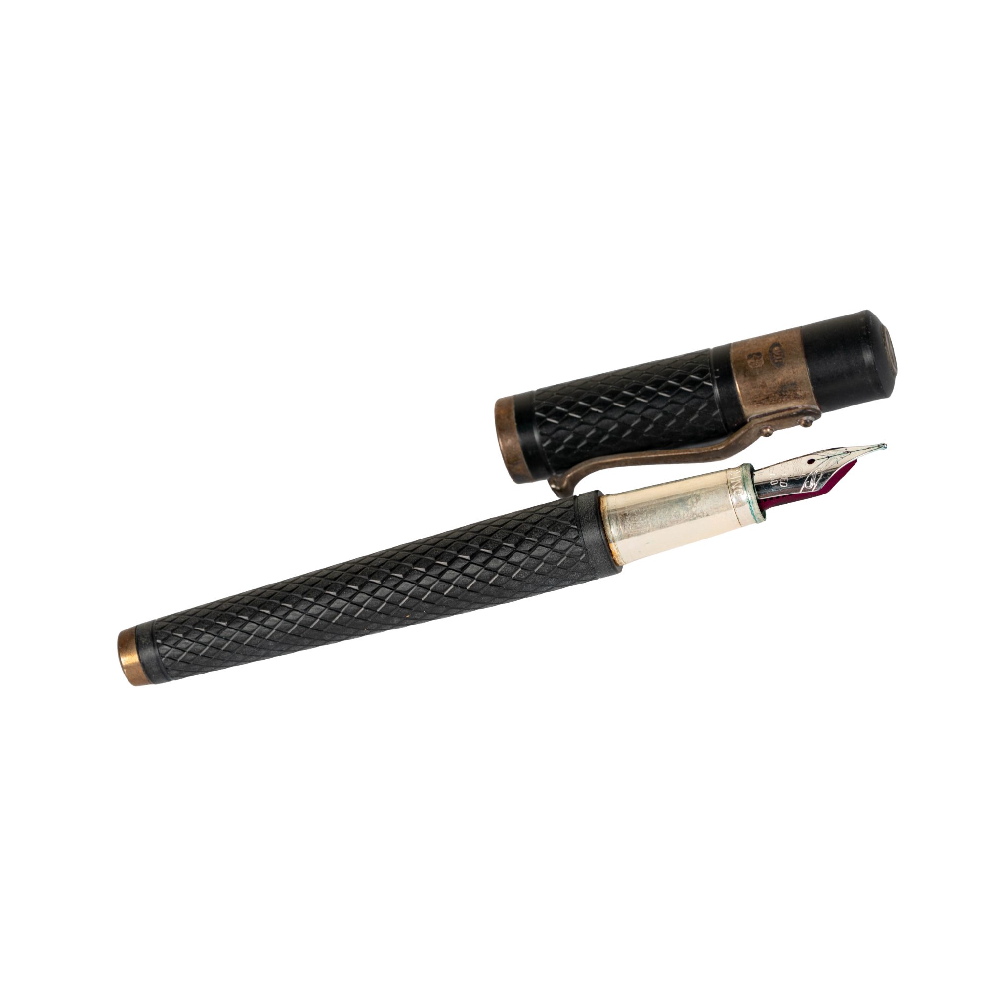 Yard-O-Led Silver Fountain Pen